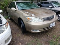 2004 Beige Toyota Camry LE