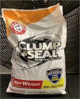 Arm & Hammer Clump And Seal Cat Litter
