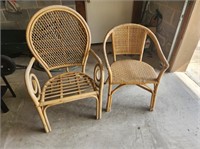 Lot of 2 Wicker Chairs