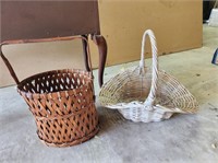 Set of 2 baskets