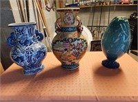 Set 3 Vases and Egg Style Decor