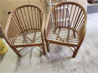 Lot of 2 wicker Chairs