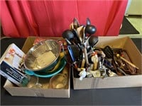 Large amount of kitchen silverware, and kitchen