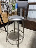 Metal stool w/back