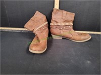 Justice Ankle Boots, Size 7