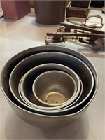 Stainless steel Bowls