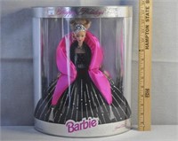 1998 Barbie, Happy Holiday