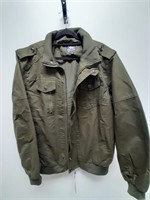SIZE SMALL OUTDOOR SPORTS MEN JACKET