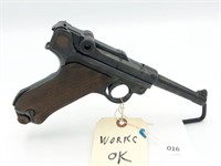 1918 Luger pistol, 9mm