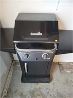 Char-Broil Propane Grill with cover (garage)