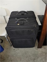 Two Matching Samsonite Suitcases (garage)