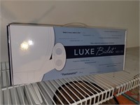 Luxe Toilet Bidet NEO 120,  NEW (Garage)