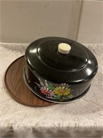 Covered cake plate with Lazy Susan