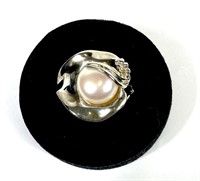Sterling silver pearl ring, size 7.5