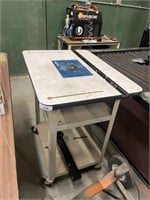 Rolling Router Table with Router