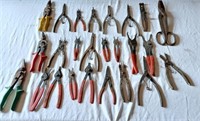 Large Selection Of Assorted Snap Ring Tools, Tin