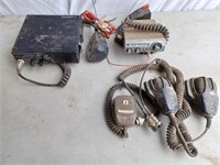 2 Vintage Cb Radios And Several Receivers