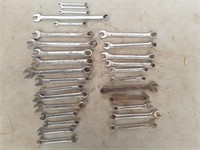 Large Lot Of Metric Wrenches Including 4 Snap-on