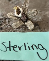 Q - STERLING SILVER RING (W8)