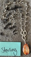 Q - STERLING SILVER & STONE PENDANT NECKLACE (W13)