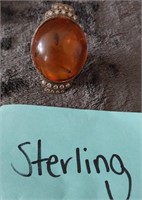 Q - STERLING SILVER & STONE RING (S38)