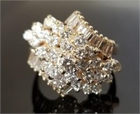 2 Ct Baguette Round Diamond Cluster Ring 14 kt