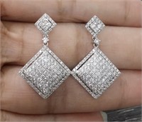 $ 6200 2.00 Ct Diamond Cluster Dangle Earrings