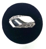 Jai sterling silver ring, as new, size 8,