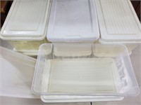 8 small Plastic containers