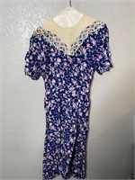 Vintage Karin Stevens Floral Dress