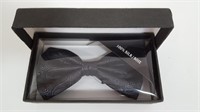 New 100% Silk Charcoal Paisley Pattern Bow Tie