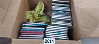 LARGE LOT OF CHRISTMAS CDS
