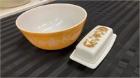 Vintage Pyrex Butterfly Gold Nesting Mixing Bowl