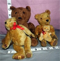 Lot of 4 Collectible Bears