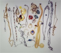 Costume Jewellery Pieces, Missing Stones Etc...