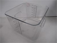 Rubbermaid Commercial Products, Plastic Space