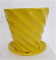 Yellow Ceramic Swirl Planter w/Attached Base
