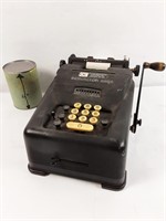 Ancienne machine à calculer Remington rand