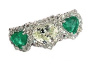 18k Gold 2.51 ct Heart Emerald & Diamond Ring