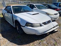 2004 FORD MUSTANG