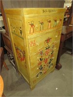 HAND PAINTED 5 DR COUNTRY COTTAGE STYLE CHEST