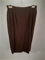 Calvin Klein Classics Size 10 Women's Skirt