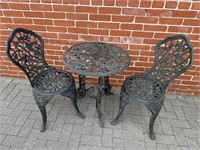 Outdoor iron garden set