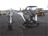 2016 Bobcat E20 Hydraulic Excavator