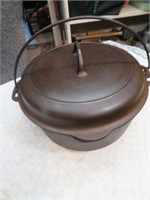 Vintage Stew Pot w/ Griswold Lid #1498