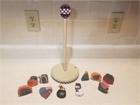 Paper Towel Holder w/ Assorted Top Decor