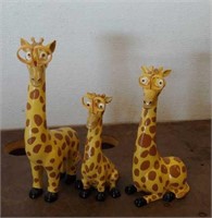 (3) Giraffe Scissor Holders
