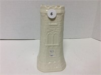 Belleek Thomond Tower vase