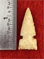 Cahokia    Indian Artifact Arrowhead