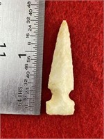 Extremely Fine Arrow Point    Indian Artifact Arro